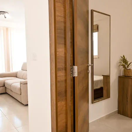 Viviani Court 2bd Modern Gozo - Happy * Xewkija