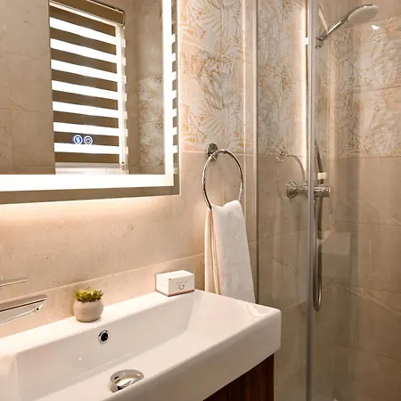 Viviani Court 2bd Modern Gozo - Happy *