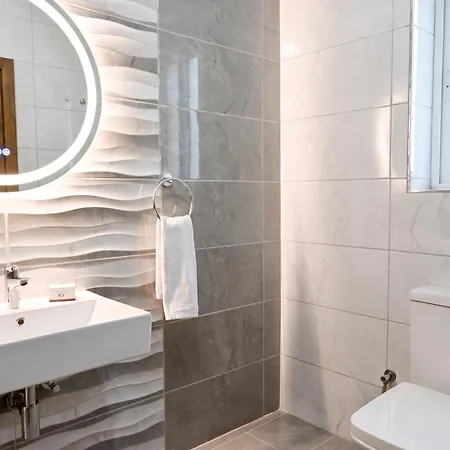Viviani Court 2bd Modern Gozo - Happy Xewkija